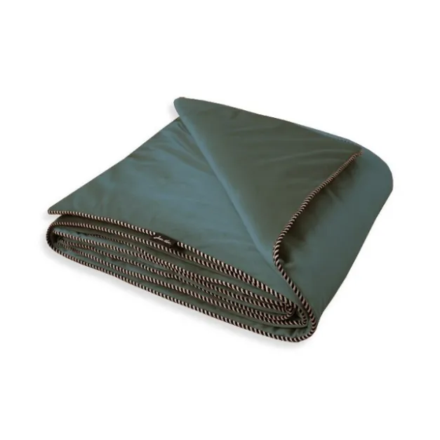 Edredon ou boutis vert de gris en velours