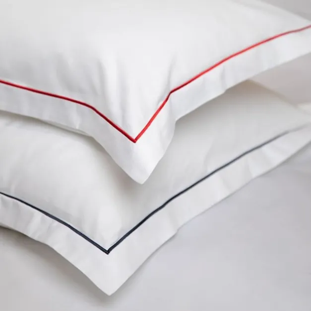 Lot de 2 taies d'oreiller avec broderie bleu foncé