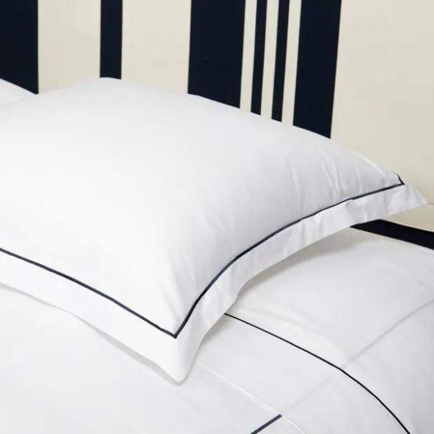 Lot de 2 taies d'oreiller avec broderie bleu foncé