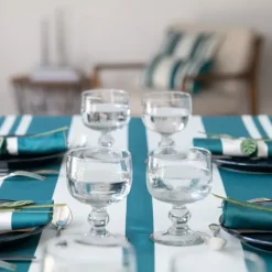 Nappe à rayures vertes en satin de coton