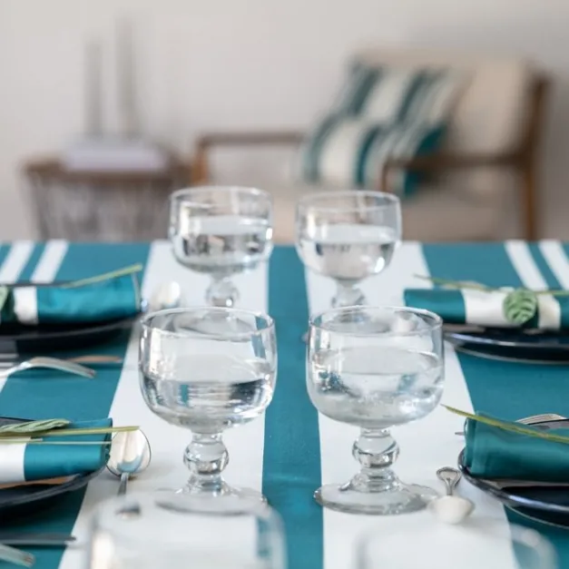 Nappe à rayures vertes en satin de coton