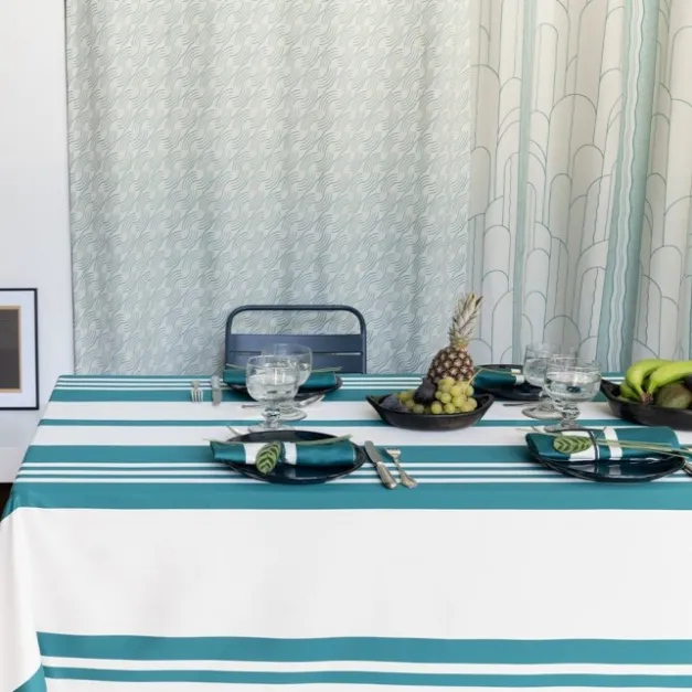 Nappe à rayures vertes en satin de coton