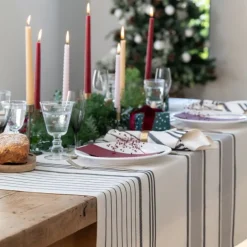 Nappe en lin et coton à rayures noir et écru