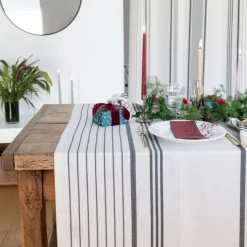 Nappe en lin et coton à rayures noir et écru