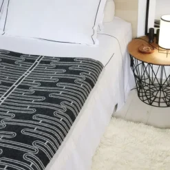 Plaid en cachemire et laine gris foncé à franges
