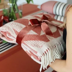 Plaid terracotta en laine et cachemire avec motifs