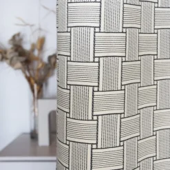 Rideau en Jacquard à motifs noir et écru