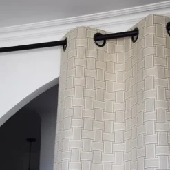 Rideau en Jacquard beige à motifs tissés