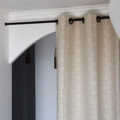 Rideau en Jacquard beige à motifs tissés