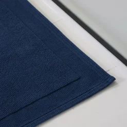 Tapis de bain Bleu